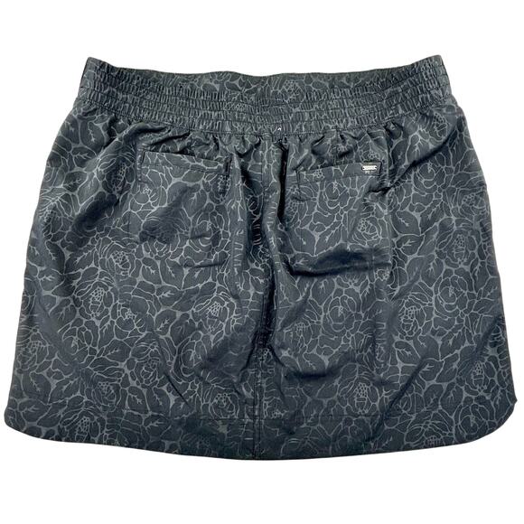 Orvis Skort Womens XXL Black Floral Pull On Lined Shorts Performanc Tennis Sport - Picture 2 of 13